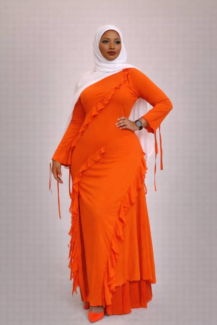 Aaliyah Elegant Column Gown