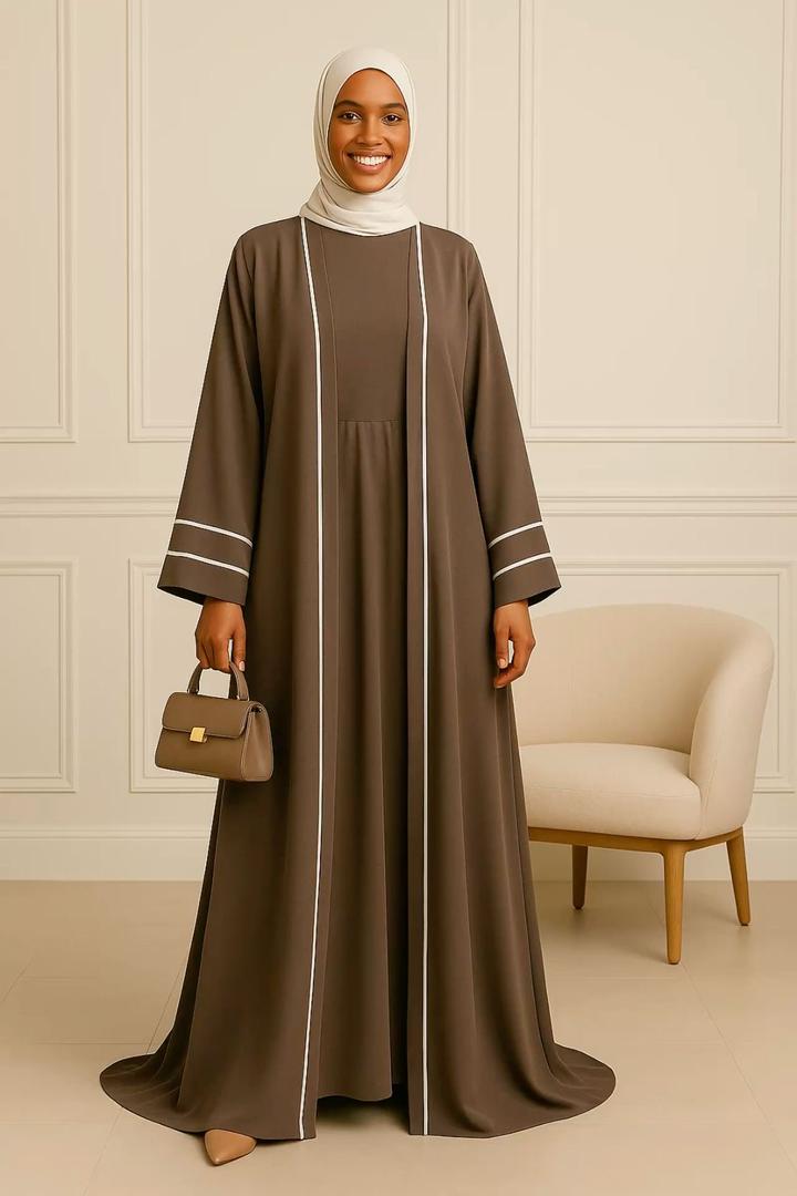 Juliat Elegant Column Gown Combo